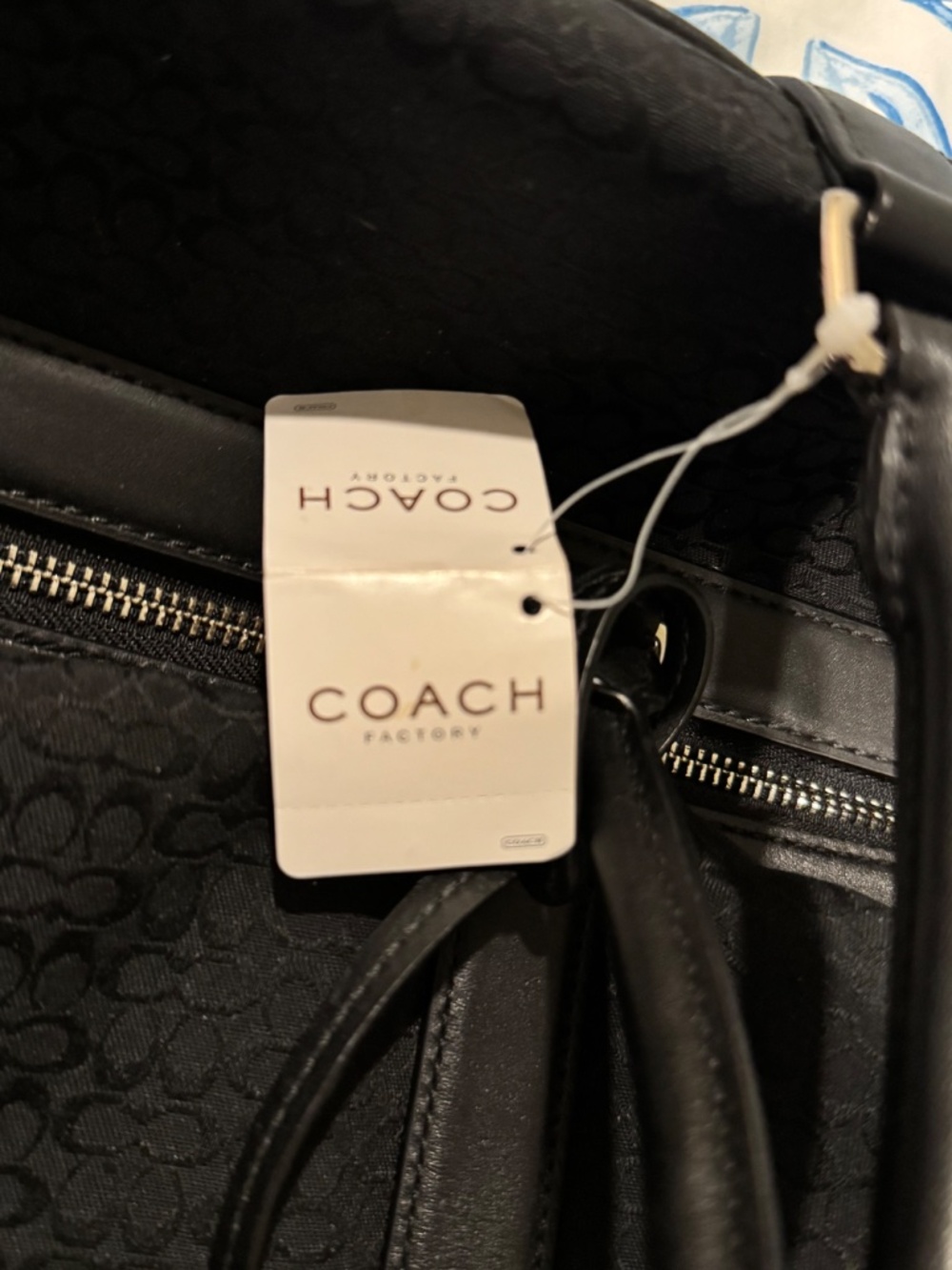 NWT Coach F77013 XL Signature C Duffle Travel Bag w/ Strap, Padlock & Key - Picture 8 of 16